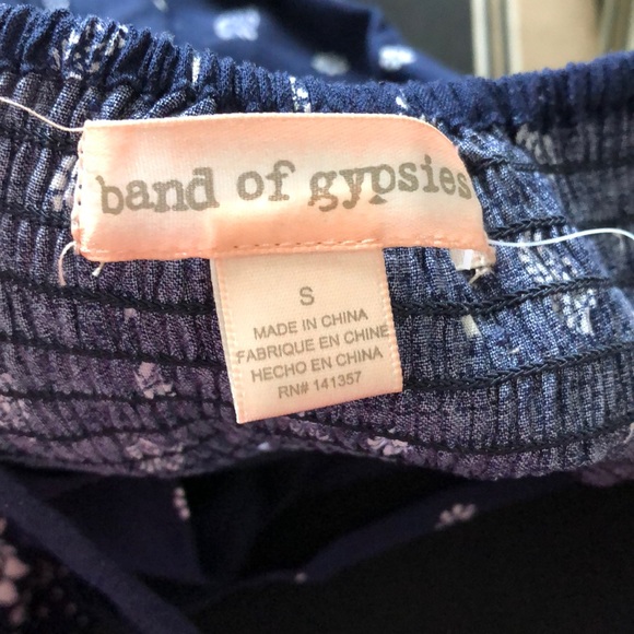 New Navy Romper with train - Picture 3 of 4